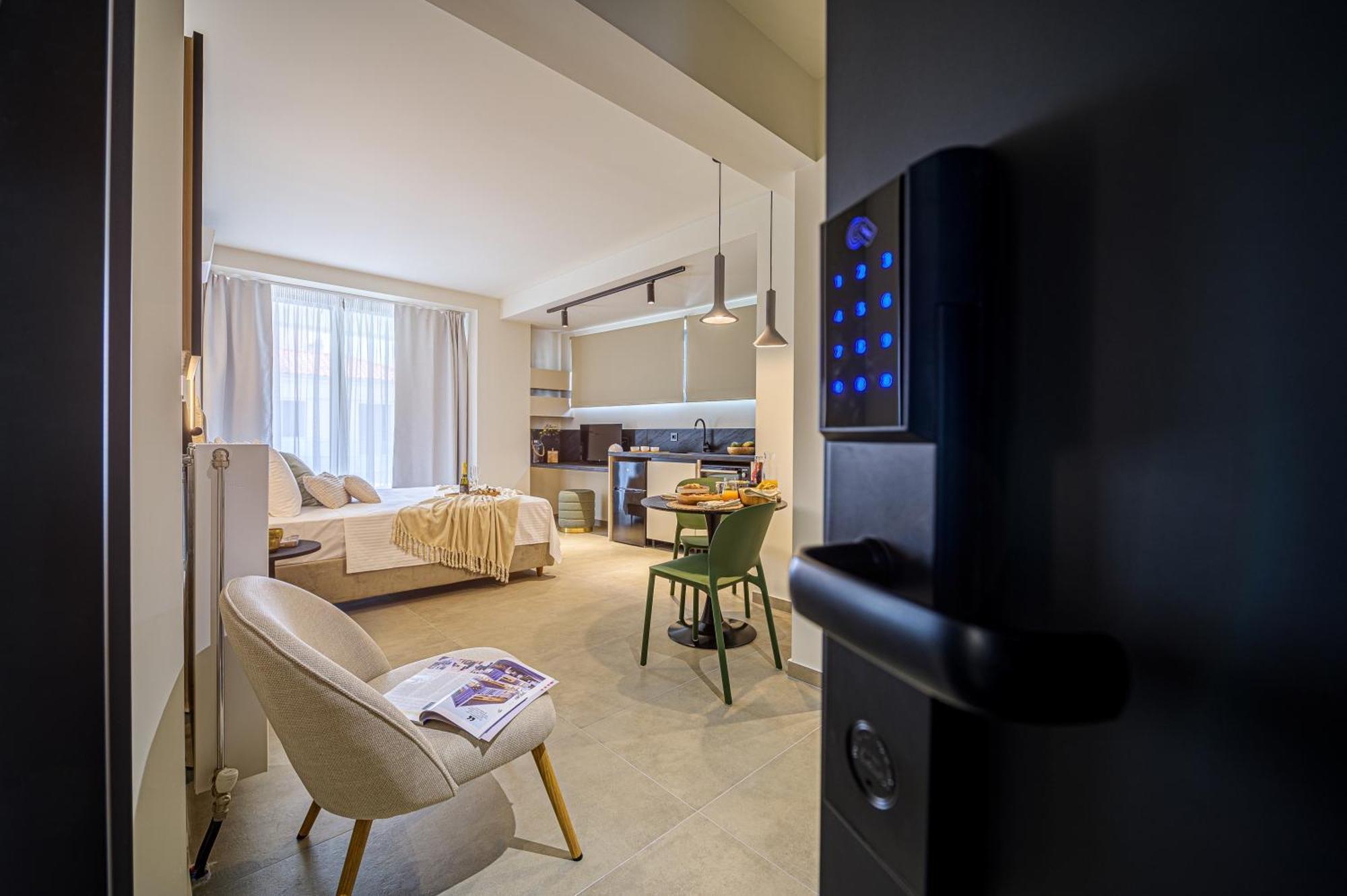 Luaz Suites Volos Exteriör bild